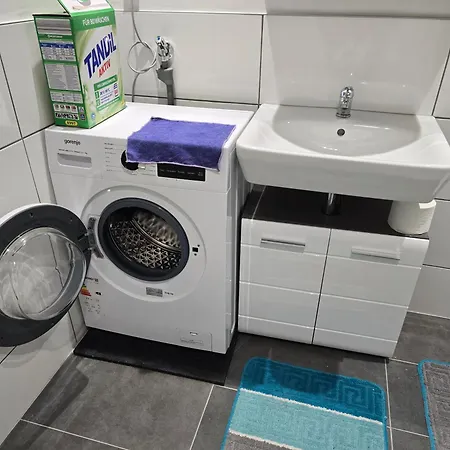 In Apartmán *