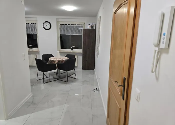 In דירה מאנהיים